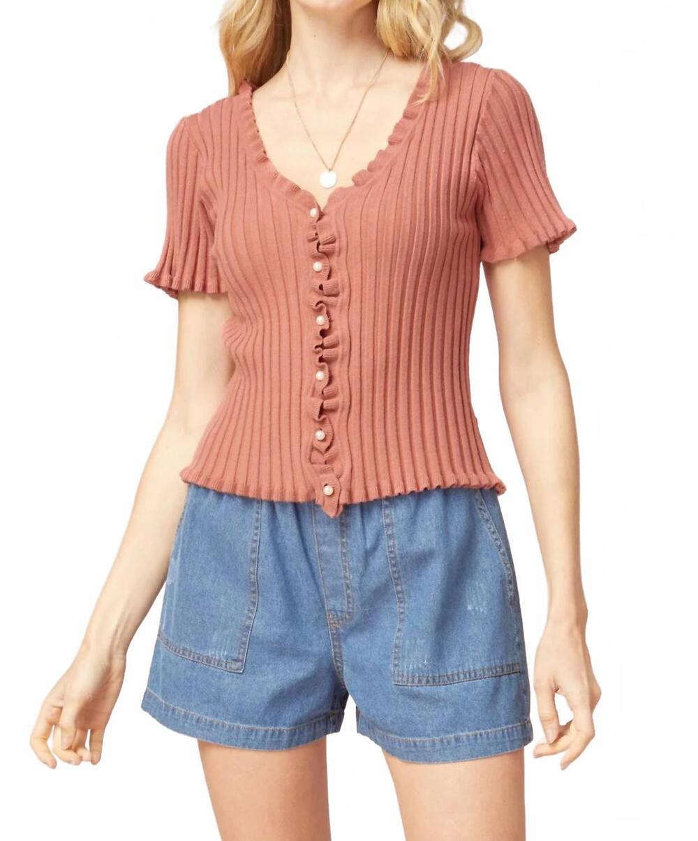 NEW ENTRO charlotte ribbed lettuce hem top in salmon